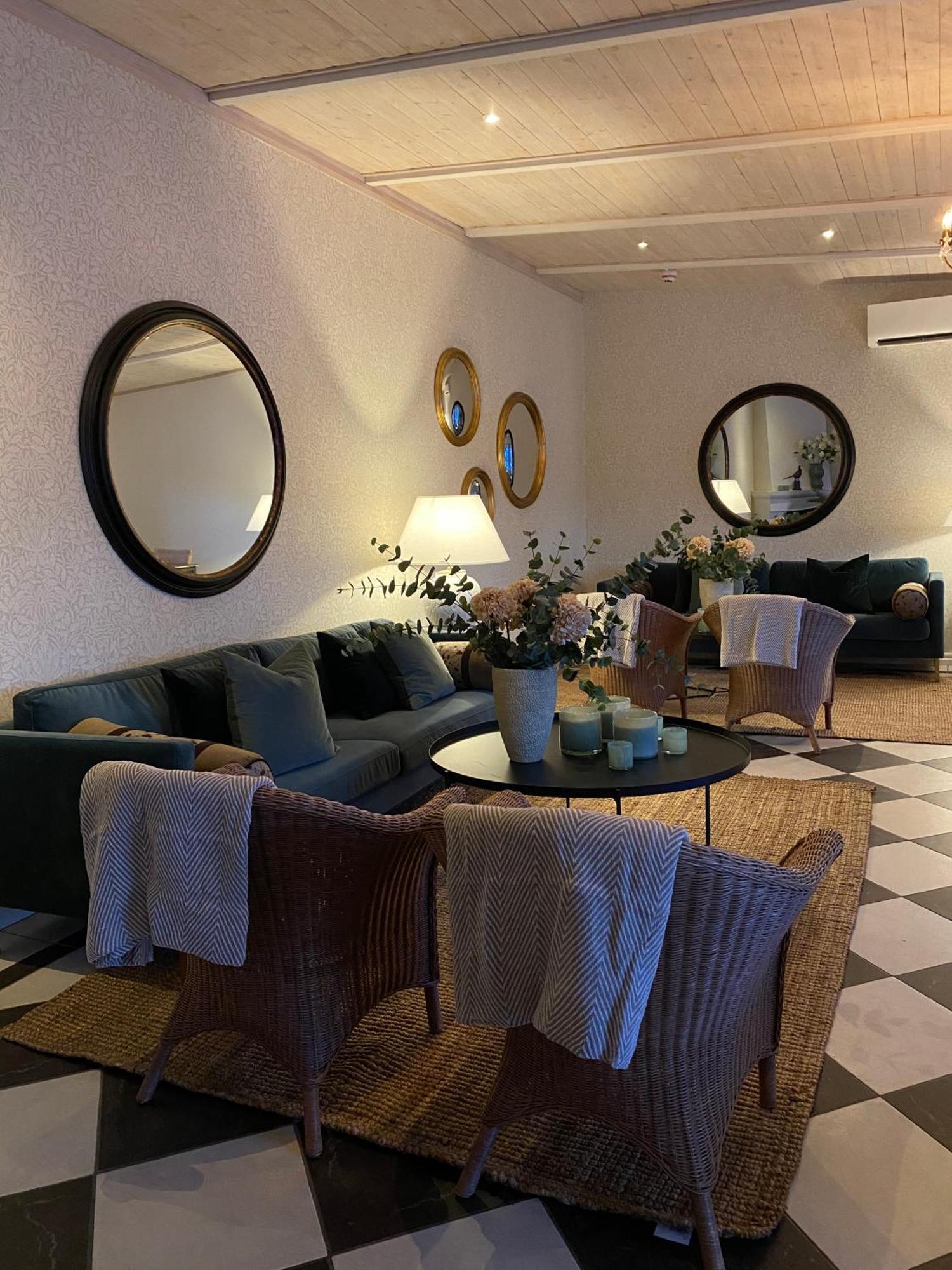Stegeborg Traedgardshotell מראה חיצוני תמונה